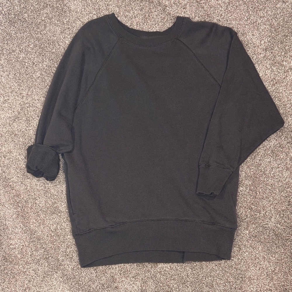 Classic grey oversized crewneck